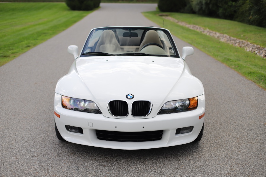 1999 BMW Z3 Z3 2dr Roadster 2.5L, available for sale in North Salem, New York | Meccanic Shop North Inc. North Salem, New York 1999 BMW Z3 Z3 2dr Roadster 2.5L, available for sale in North Salem, New York | Meccanic Shop North Inc. North Salem, New York