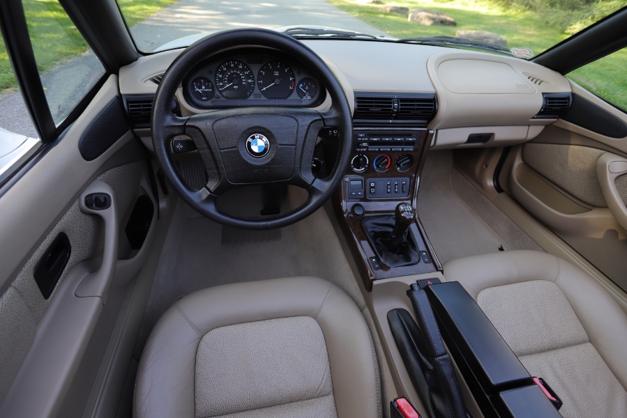 1999 BMW Z3 Z3 2dr Roadster 2.5L, available for sale in North Salem, New York | Meccanic Shop North Inc. North Salem, New York 1999 BMW Z3 Z3 2dr Roadster 2.5L, available for sale in North Salem, New York | Meccanic Shop North Inc. North Salem, New York