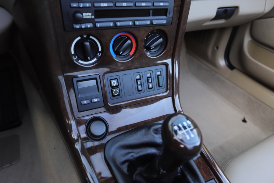 1999 BMW Z3 Z3 2dr Roadster 2.5L, available for sale in North Salem, New York | Meccanic Shop North Inc. North Salem, New York 1999 BMW Z3 Z3 2dr Roadster 2.5L, available for sale in North Salem, New York | Meccanic Shop North Inc. North Salem, New York