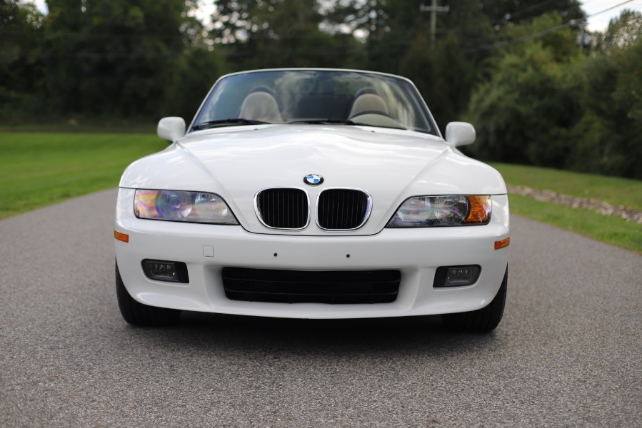 1999 BMW Z3 Z3 2dr Roadster 2.5L, available for sale in North Salem, New York | Meccanic Shop North Inc. North Salem, New York 1999 BMW Z3 Z3 2dr Roadster 2.5L, available for sale in North Salem, New York | Meccanic Shop North Inc. North Salem, New York