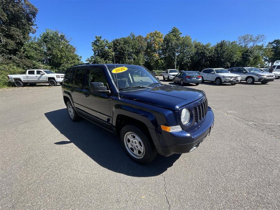 2016 Jeep Patriot 4WD 4dr Sport SE, available for sale in Stratford, Connecticut | Wiz Leasing Inc. Stratford, Connecticut