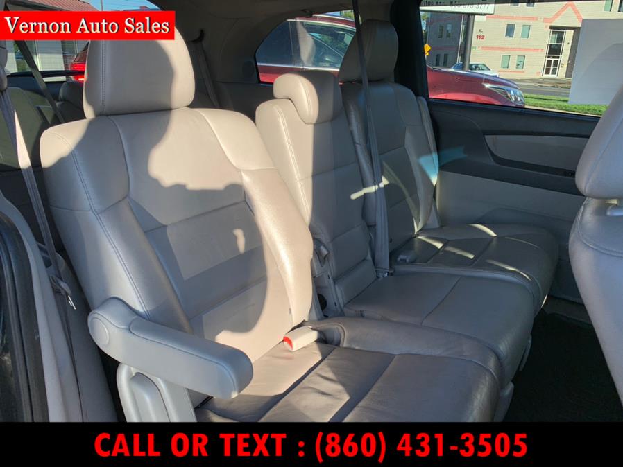 2012 Honda Odyssey 5dr Touring, available for sale in Manchester, Connecticut | Vernon Auto Sale & Service. Manchester, Connecticut 2012 Honda Odyssey 5dr Touring, available for sale in Manchester, Connecticut | Vernon Auto Sale & Service. Manchester, Connecticut