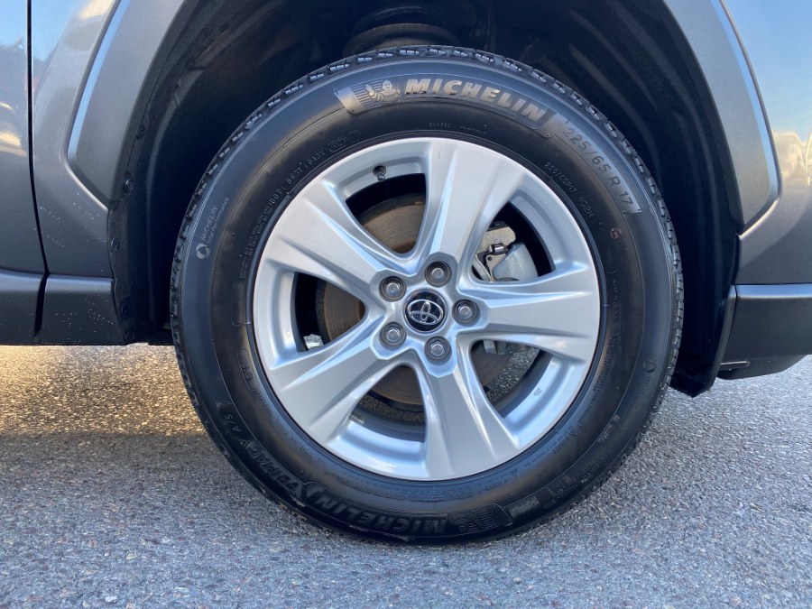 Used Toyota RAV4 XLE FWD (Natl) 2021 | Inman Motors Sales. Medford, Massachusetts Used Toyota RAV4 XLE FWD (Natl) 2021 | Inman Motors Sales. Medford, Massachusetts