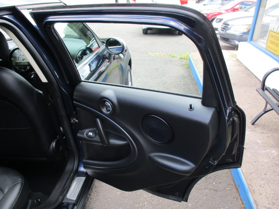 Used MINI Cooper Countryman AWD 4dr S ALL4 2013 | Cos Central Auto. Meriden, Connecticut Used MINI Cooper Countryman AWD 4dr S ALL4 2013 | Cos Central Auto. Meriden, Connecticut