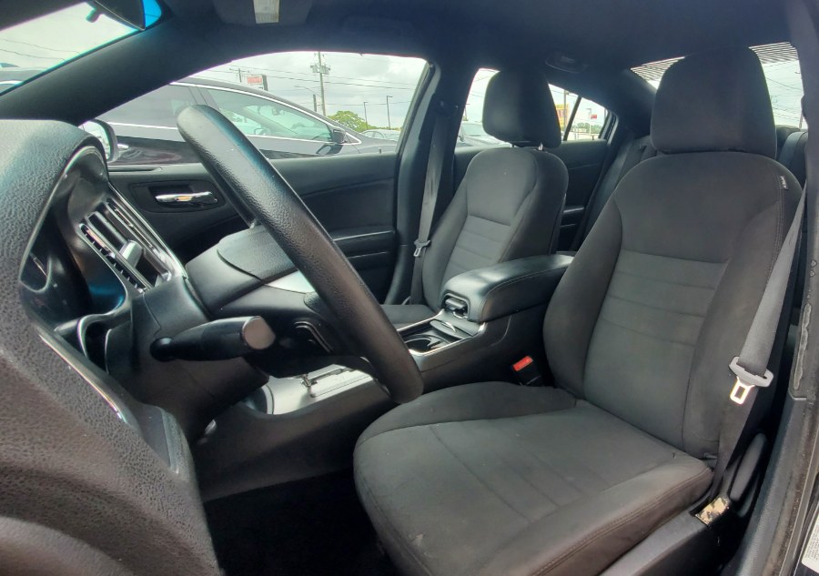 2014 Dodge Charger 4dr Sdn SE RWD, available for sale in Temple Hills, Maryland | Temple Hills Used Car. Temple Hills, Maryland 2014 Dodge Charger 4dr Sdn SE RWD, available for sale in Temple Hills, Maryland | Temple Hills Used Car. Temple Hills, Maryland