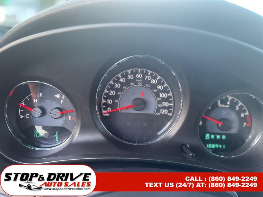 Used Chrysler 200 4dr Sdn Limited 2013 | Stop & Drive Auto Sales. East Windsor, Connecticut