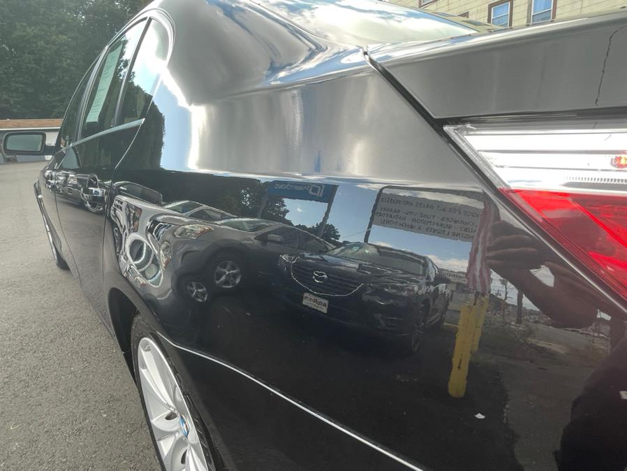 Used BMW 5 Series 4dr Sdn 535i xDrive AWD 2009 | Auto Match LLC. Waterbury, Connecticut Used BMW 5 Series 4dr Sdn 535i xDrive AWD 2009 | Auto Match LLC. Waterbury, Connecticut