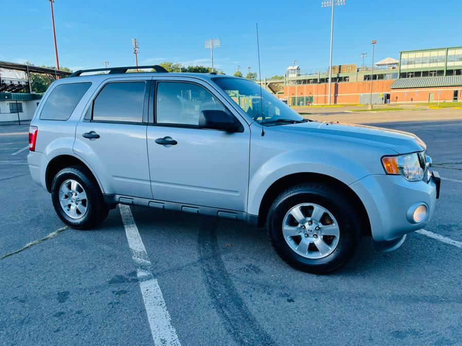 2012 Ford Escape 4WD 4dr XLT, available for sale in New Britain, Connecticut | Supreme Automotive. New Britain, Connecticut 2012 Ford Escape 4WD 4dr XLT, available for sale in New Britain, Connecticut | Supreme Automotive. New Britain, Connecticut