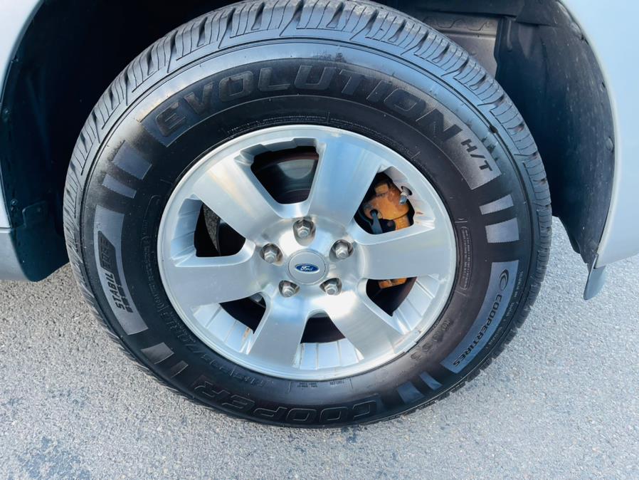 2012 Ford Escape 4WD 4dr XLT, available for sale in New Britain, Connecticut | Supreme Automotive. New Britain, Connecticut 2012 Ford Escape 4WD 4dr XLT, available for sale in New Britain, Connecticut | Supreme Automotive. New Britain, Connecticut