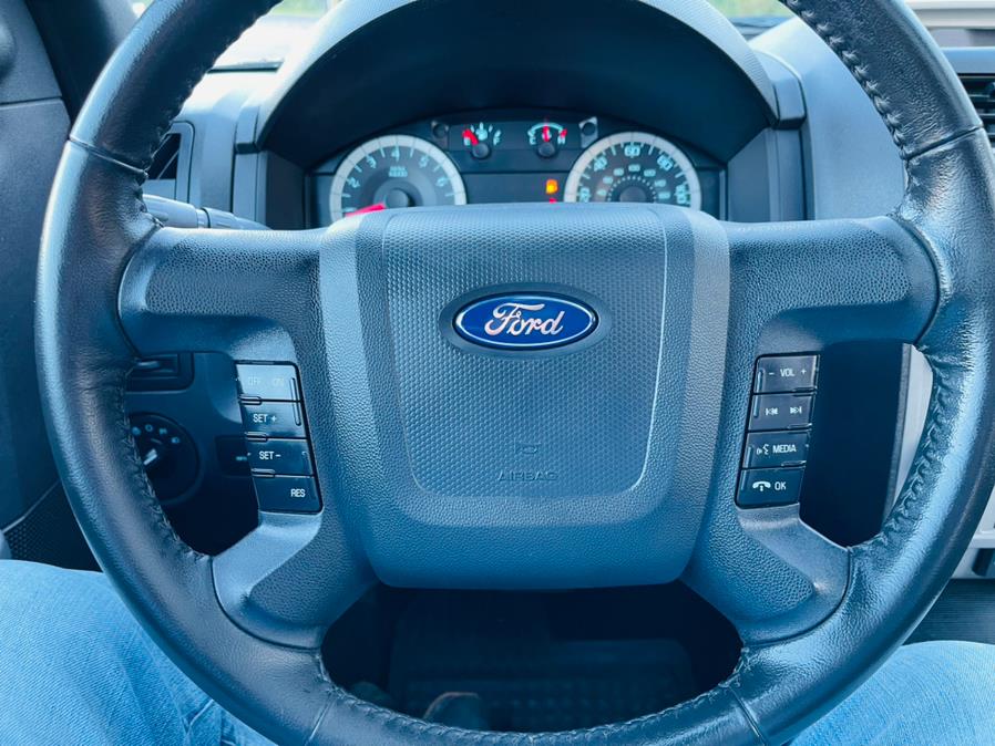 2012 Ford Escape 4WD 4dr XLT, available for sale in New Britain, Connecticut | Supreme Automotive. New Britain, Connecticut 2012 Ford Escape 4WD 4dr XLT, available for sale in New Britain, Connecticut | Supreme Automotive. New Britain, Connecticut