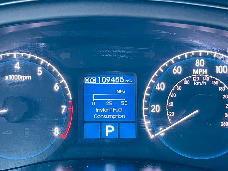 2009 Hyundai Genesis 4dr Sdn 3.8L V6, available for sale in New Britain, Connecticut | Supreme Automotive. New Britain, Connecticut 2009 Hyundai Genesis 4dr Sdn 3.8L V6, available for sale in New Britain, Connecticut | Supreme Automotive. New Britain, Connecticut