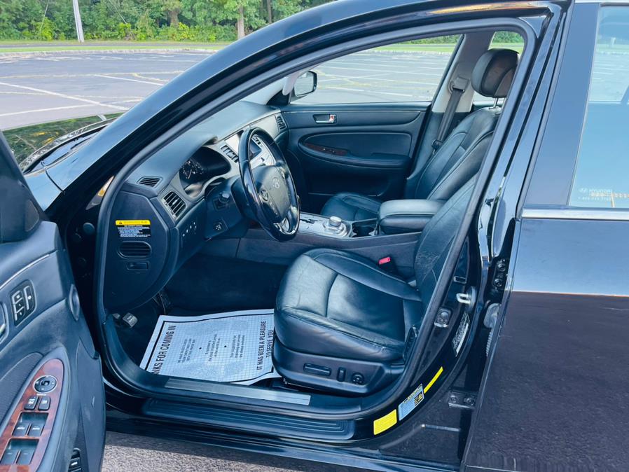 2009 Hyundai Genesis 4dr Sdn 3.8L V6, available for sale in New Britain, Connecticut | Supreme Automotive. New Britain, Connecticut 2009 Hyundai Genesis 4dr Sdn 3.8L V6, available for sale in New Britain, Connecticut | Supreme Automotive. New Britain, Connecticut