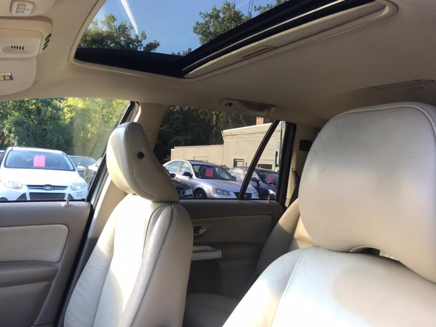 Used Volvo XC90 4dr 2.5L Turbo AWD w/Sunroof/3rd 2005 | Main Auto of Berlin. Berlin, Connecticut Used Volvo XC90 4dr 2.5L Turbo AWD w/Sunroof/3rd 2005 | Main Auto of Berlin. Berlin, Connecticut