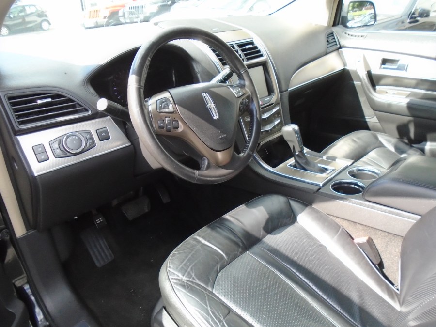 2014 Lincoln MKX AWD 4dr, available for sale in Waterbury, Connecticut | Jim Juliani Motors. Waterbury, Connecticut 2014 Lincoln MKX AWD 4dr, available for sale in Waterbury, Connecticut | Jim Juliani Motors. Waterbury, Connecticut