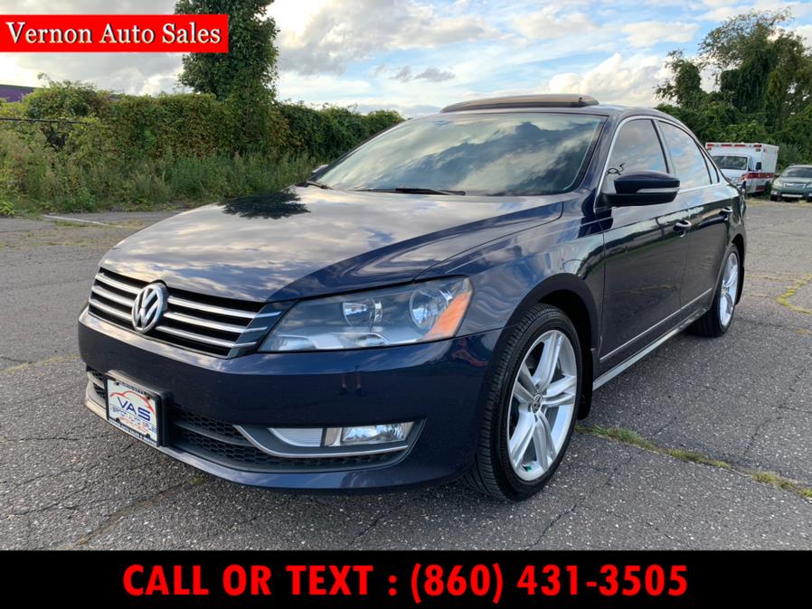 2015 Volkswagen Passat 4dr Sdn 1.8T Auto SE w/Sunroof & Nav PZEV, available for sale in Manchester, Connecticut | Vernon Auto Sale & Service. Manchester, Connecticut