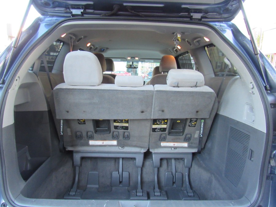 2016 Toyota Sienna LE, available for sale in Worcester, Massachusetts | Hilario's Auto Sales Inc.. Worcester, Massachusetts 2016 Toyota Sienna LE, available for sale in Worcester, Massachusetts | Hilario's Auto Sales Inc.. Worcester, Massachusetts