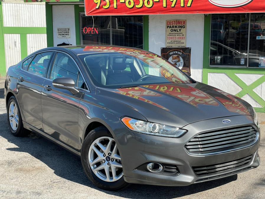 2015 Ford Fusion 4dr Sdn SE FWD, available for sale in Corona, California | Green Light Auto. Corona, California