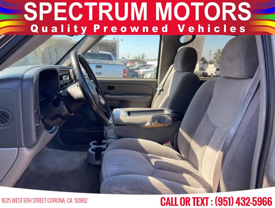 2004 Chevrolet Suburban 4dr 1500 LS, available for sale in Corona, California | Spectrum Motors. Corona, California 2004 Chevrolet Suburban 4dr 1500 LS, available for sale in Corona, California | Spectrum Motors. Corona, California