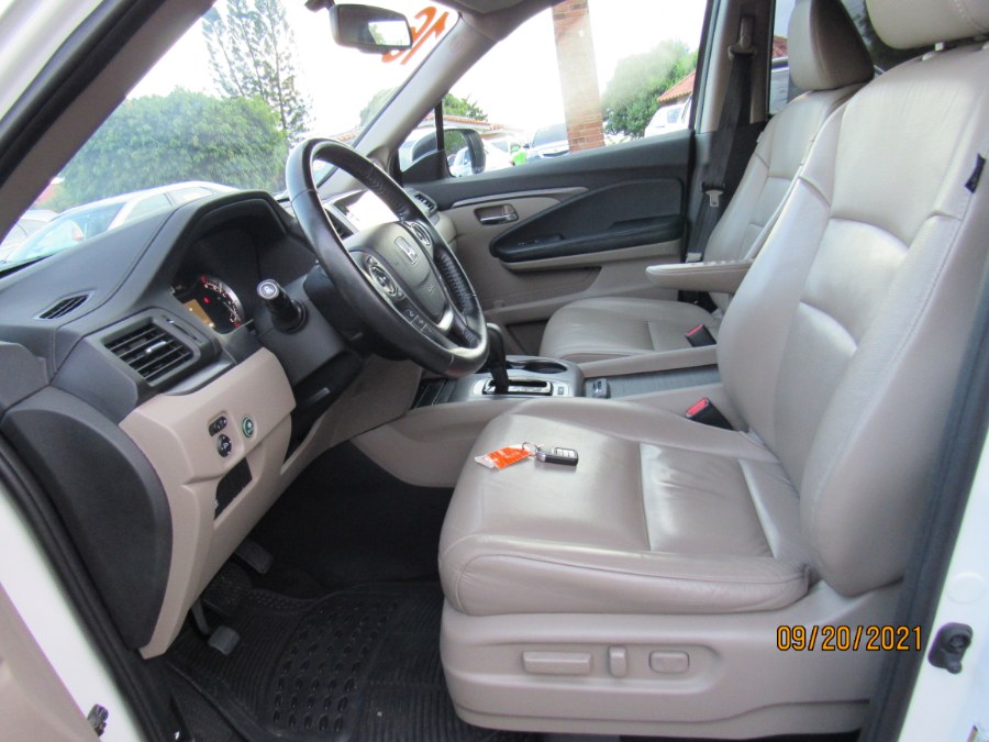2016 Honda Pilot AWD 4dr EX-L w/RES, available for sale in San Francisco de Macoris Rd, Dominican Republic | Hilario Auto Import. San Francisco de Macoris Rd, Dominican Republic 2016 Honda Pilot AWD 4dr EX-L w/RES, available for sale in San Francisco de Macoris Rd, Dominican Republic | Hilario Auto Import. San Francisco de Macoris Rd, Dominican Republic