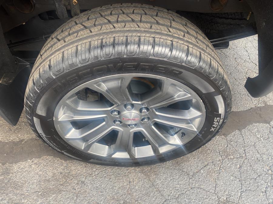 Used GMC Sierra 1500 4WD Crew Cab 143.5" Denali 2015 | Newfield Auto Sales. Middletown, Connecticut Used GMC Sierra 1500 4WD Crew Cab 143.5" Denali 2015 | Newfield Auto Sales. Middletown, Connecticut