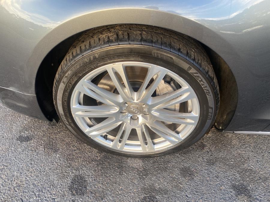 Used Audi A8 L 4dr Sdn 4.0T L 2015 | Newfield Auto Sales. Middletown, Connecticut Used Audi A8 L 4dr Sdn 4.0T L 2015 | Newfield Auto Sales. Middletown, Connecticut