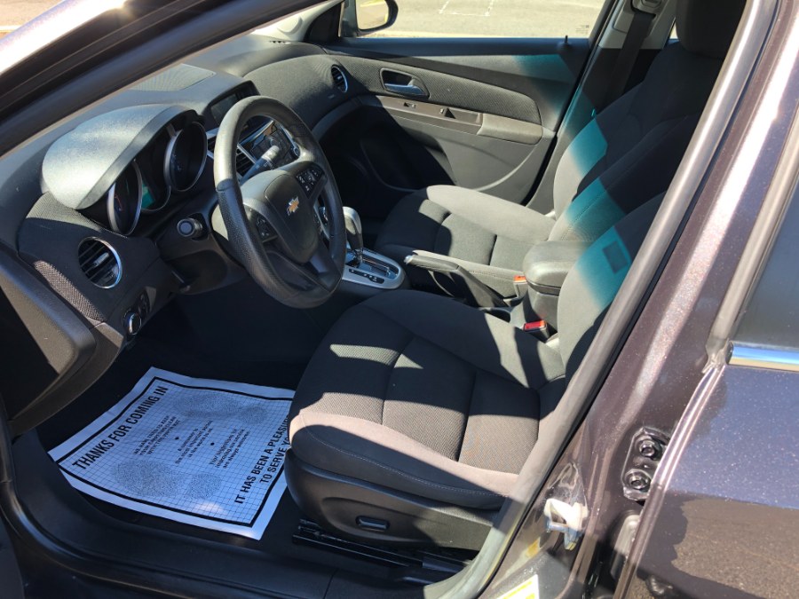 2015 Chevrolet Cruze 4dr Sdn Auto 1LT, available for sale in Hartford , Connecticut | Ledyard Auto Sale LLC. Hartford , Connecticut 2015 Chevrolet Cruze 4dr Sdn Auto 1LT, available for sale in Hartford , Connecticut | Ledyard Auto Sale LLC. Hartford , Connecticut