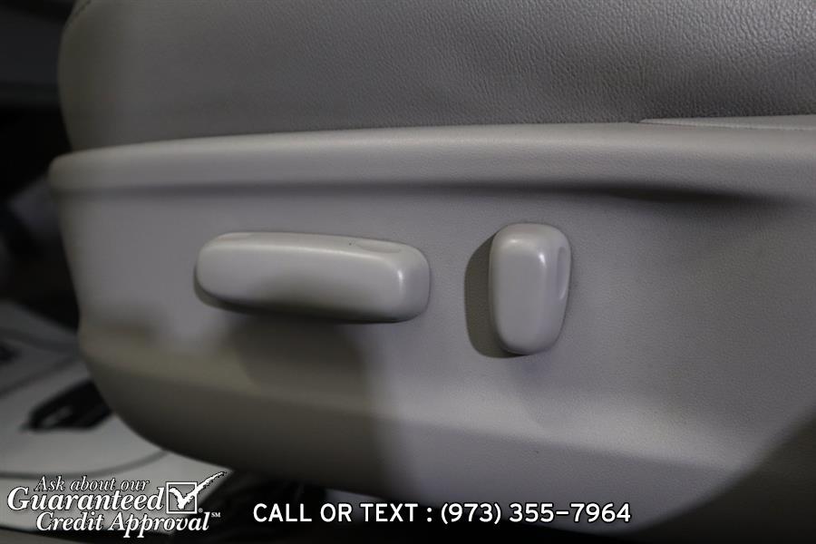 2010 Toyota Camry XLE, available for sale in Haskell, New Jersey | City Motor Group Inc.. Haskell, New Jersey 2010 Toyota Camry XLE, available for sale in Haskell, New Jersey | City Motor Group Inc.. Haskell, New Jersey