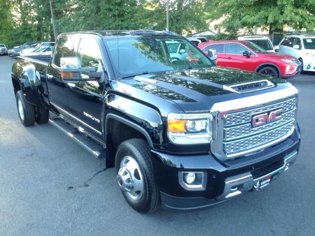 Used GMC Sierra 3500hd Denali 4WD w/ Navi & rearCam 2019 | Car Revolution. Maple Shade, New Jersey Used GMC Sierra 3500hd Denali 4WD w/ Navi & rearCam 2019 | Car Revolution. Maple Shade, New Jersey