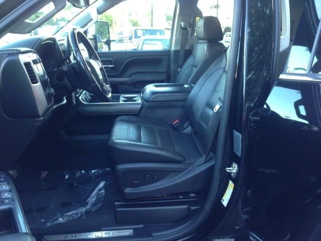Used GMC Sierra 3500hd Denali 4WD w/ Navi & rearCam 2019 | Car Revolution. Maple Shade, New Jersey Used GMC Sierra 3500hd Denali 4WD w/ Navi & rearCam 2019 | Car Revolution. Maple Shade, New Jersey
