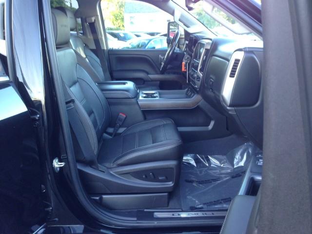 Used GMC Sierra 3500hd Denali 4WD w/ Navi & rearCam 2019 | Car Revolution. Maple Shade, New Jersey Used GMC Sierra 3500hd Denali 4WD w/ Navi & rearCam 2019 | Car Revolution. Maple Shade, New Jersey