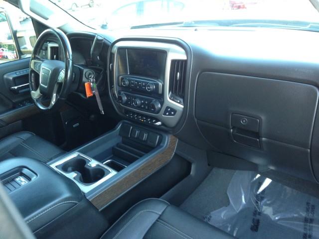 Used GMC Sierra 3500hd Denali 4WD w/ Navi & rearCam 2019 | Car Revolution. Maple Shade, New Jersey Used GMC Sierra 3500hd Denali 4WD w/ Navi & rearCam 2019 | Car Revolution. Maple Shade, New Jersey