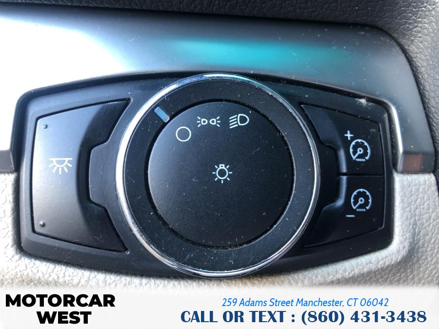 2013 Ford Explorer 4WD 4dr Base, available for sale in Manchester, Connecticut | Motorcar West. Manchester, Connecticut 2013 Ford Explorer 4WD 4dr Base, available for sale in Manchester, Connecticut | Motorcar West. Manchester, Connecticut