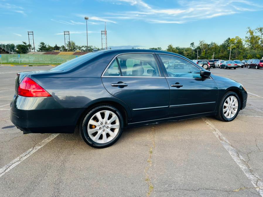 Used Honda Accord Sdn 4dr V6 AT EX-L 2007 | Supreme Automotive. New Britain, Connecticut Used Honda Accord Sdn 4dr V6 AT EX-L 2007 | Supreme Automotive. New Britain, Connecticut