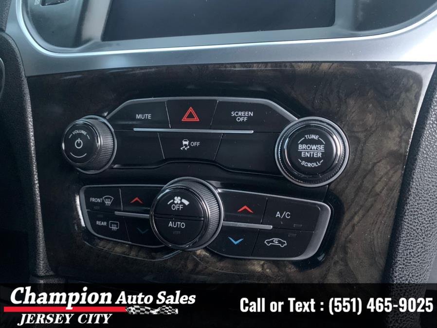 Used Chrysler 300 Limited AWD 2018 | Champion Auto Sales of JC. Jersey City, New Jersey Used Chrysler 300 Limited AWD 2018 | Champion Auto Sales of JC. Jersey City, New Jersey