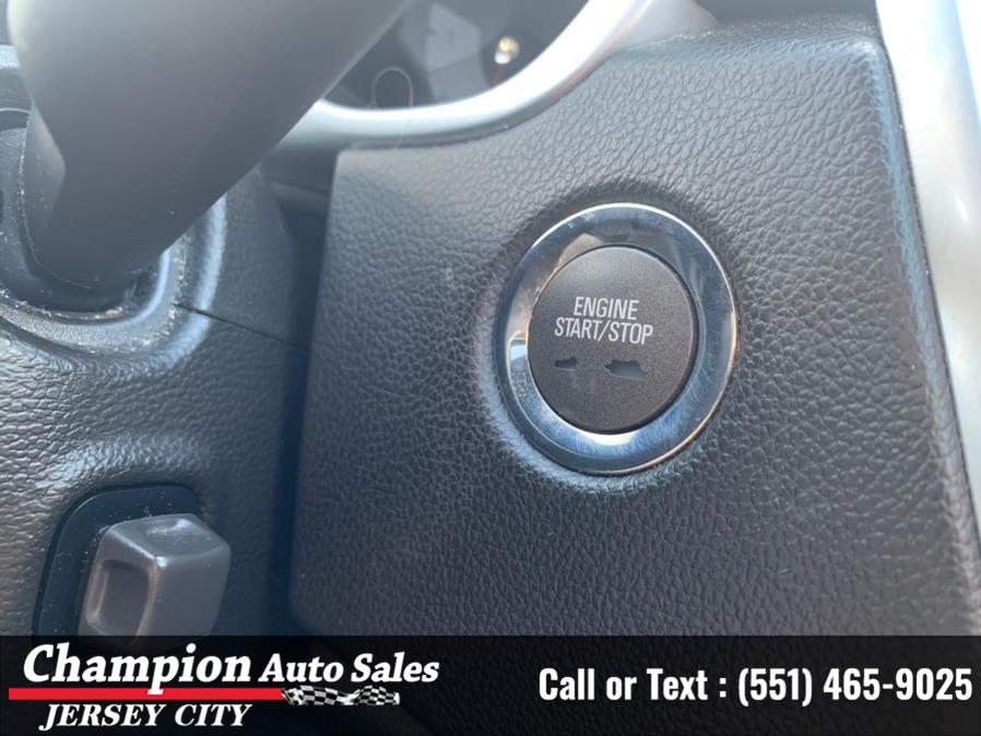 Used Cadillac SRX AWD 4dr Luxury Collection 2012 | Champion Auto Sales of JC. Jersey City, New Jersey Used Cadillac SRX AWD 4dr Luxury Collection 2012 | Champion Auto Sales of JC. Jersey City, New Jersey