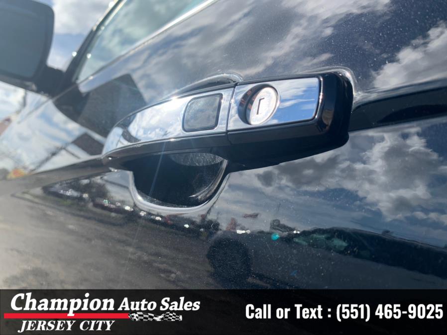 Used Cadillac SRX AWD 4dr Luxury Collection 2012 | Champion Auto Sales of JC. Jersey City, New Jersey Used Cadillac SRX AWD 4dr Luxury Collection 2012 | Champion Auto Sales of JC. Jersey City, New Jersey