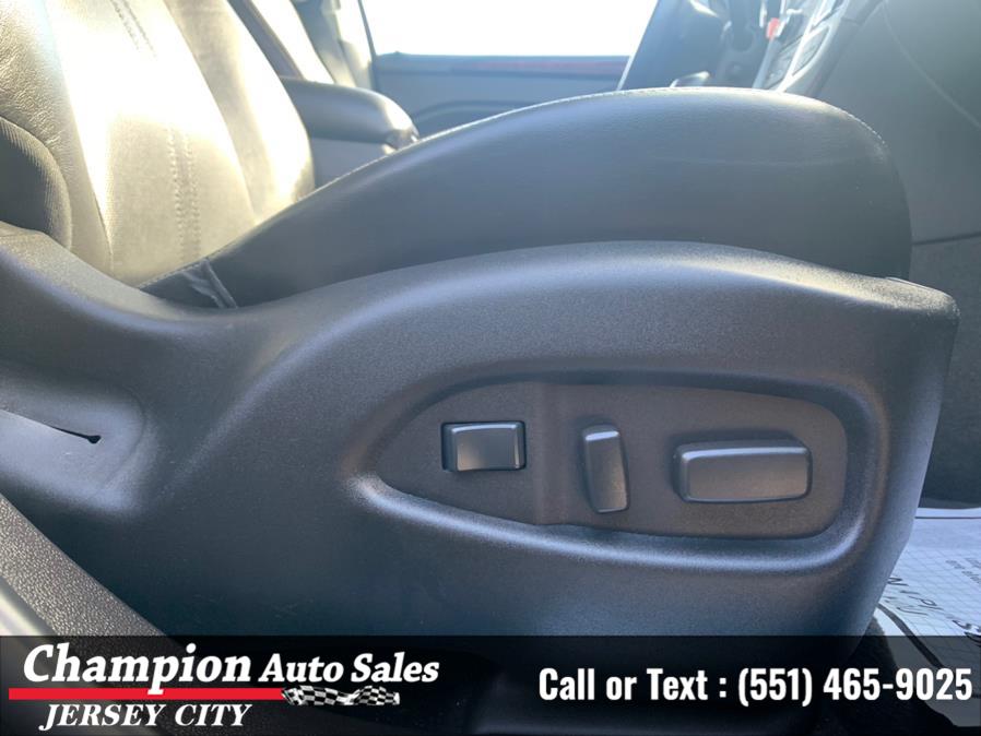 Used Cadillac SRX AWD 4dr Luxury Collection 2012 | Champion Auto Sales of JC. Jersey City, New Jersey Used Cadillac SRX AWD 4dr Luxury Collection 2012 | Champion Auto Sales of JC. Jersey City, New Jersey