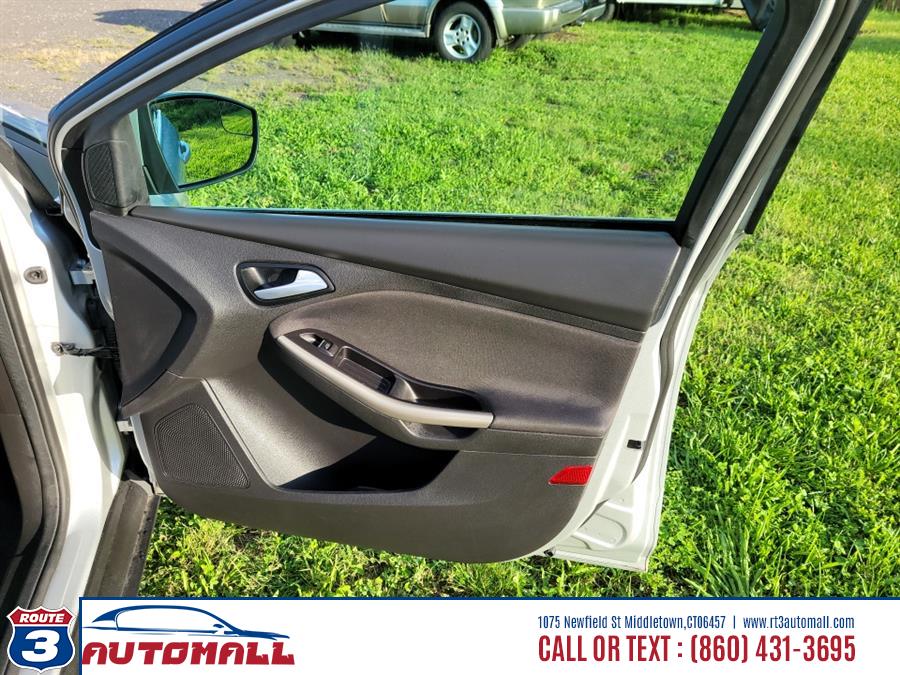 2012 Ford Focus 5dr HB SEL, available for sale in Middletown, Connecticut | RT 3 AUTO MALL LLC. Middletown, Connecticut 2012 Ford Focus 5dr HB SEL, available for sale in Middletown, Connecticut | RT 3 AUTO MALL LLC. Middletown, Connecticut