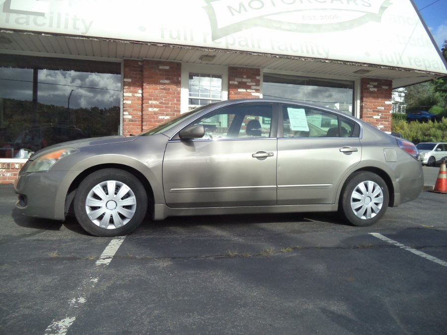 Used Nissan Altima 4dr Sdn I4 CVT 2.5 S ULEV 2007 | Riverside Motorcars, LLC. Naugatuck, Connecticut Used Nissan Altima 4dr Sdn I4 CVT 2.5 S ULEV 2007 | Riverside Motorcars, LLC. Naugatuck, Connecticut