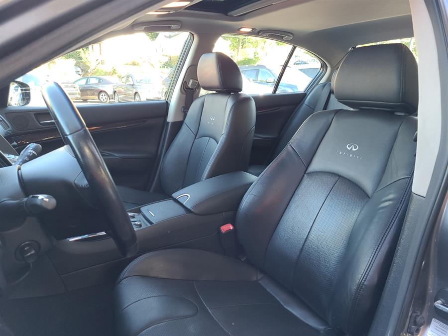 2013 Infiniti G37 Sedan 4dr x AWD, available for sale in Waterbury, Connecticut | National Auto Brokers, Inc.. Waterbury, Connecticut 2013 Infiniti G37 Sedan 4dr x AWD, available for sale in Waterbury, Connecticut | National Auto Brokers, Inc.. Waterbury, Connecticut