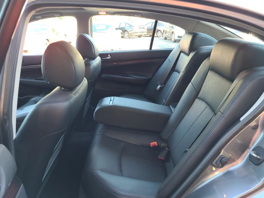2013 Infiniti G37 Sedan 4dr x AWD, available for sale in Waterbury, Connecticut | National Auto Brokers, Inc.. Waterbury, Connecticut 2013 Infiniti G37 Sedan 4dr x AWD, available for sale in Waterbury, Connecticut | National Auto Brokers, Inc.. Waterbury, Connecticut