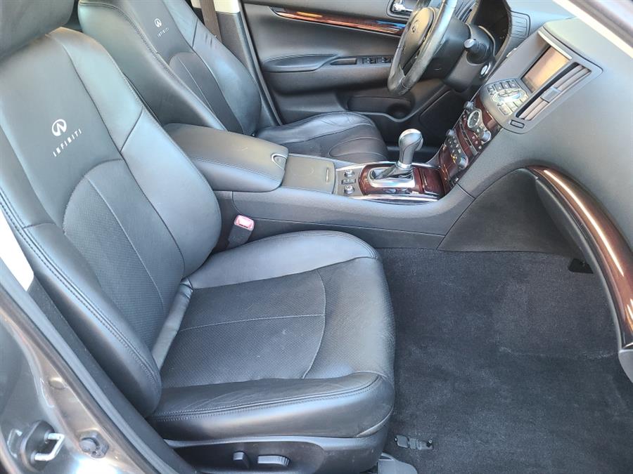 2013 Infiniti G37 Sedan 4dr x AWD, available for sale in Waterbury, Connecticut | National Auto Brokers, Inc.. Waterbury, Connecticut 2013 Infiniti G37 Sedan 4dr x AWD, available for sale in Waterbury, Connecticut | National Auto Brokers, Inc.. Waterbury, Connecticut