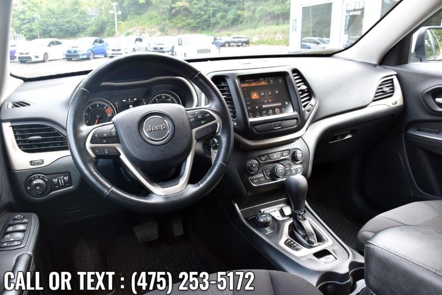 Used Jeep Cherokee 4WD 4dr Latitude 2016 | Highline Car Connection. Waterbury, Connecticut Used Jeep Cherokee 4WD 4dr Latitude 2016 | Highline Car Connection. Waterbury, Connecticut