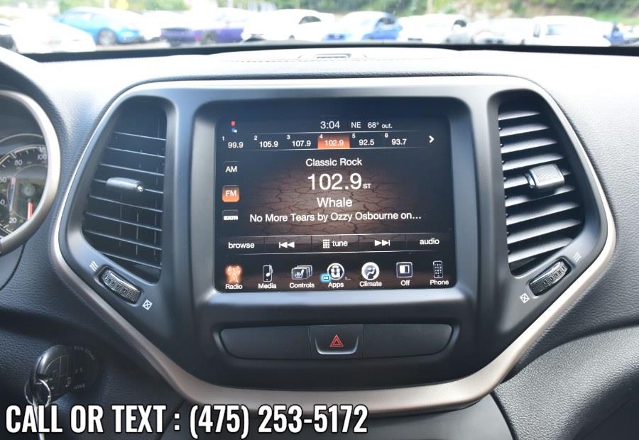 Used Jeep Cherokee 4WD 4dr Latitude 2016 | Highline Car Connection. Waterbury, Connecticut Used Jeep Cherokee 4WD 4dr Latitude 2016 | Highline Car Connection. Waterbury, Connecticut