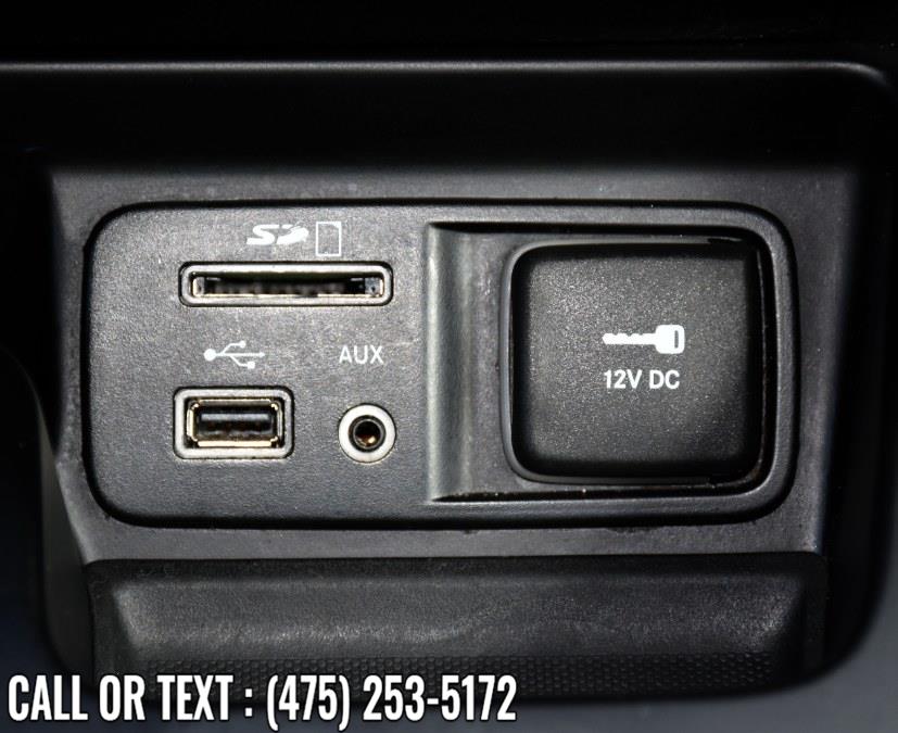 Used Jeep Cherokee 4WD 4dr Latitude 2016 | Highline Car Connection. Waterbury, Connecticut Used Jeep Cherokee 4WD 4dr Latitude 2016 | Highline Car Connection. Waterbury, Connecticut