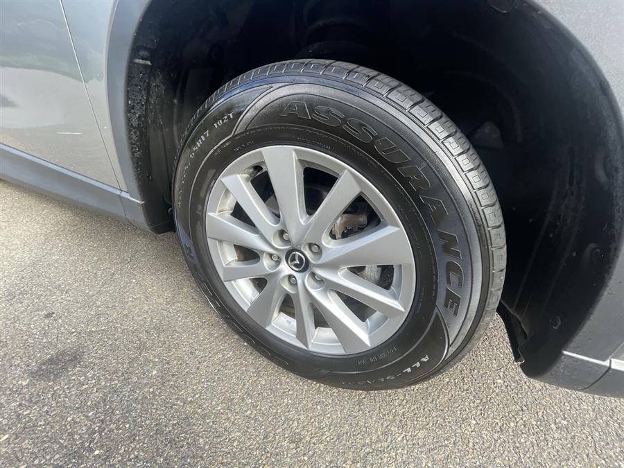 2015 Mazda CX-5 AWD 4dr Auto Touring, available for sale in Stratford, Connecticut | Wiz Leasing Inc. Stratford, Connecticut 2015 Mazda CX-5 AWD 4dr Auto Touring, available for sale in Stratford, Connecticut | Wiz Leasing Inc. Stratford, Connecticut