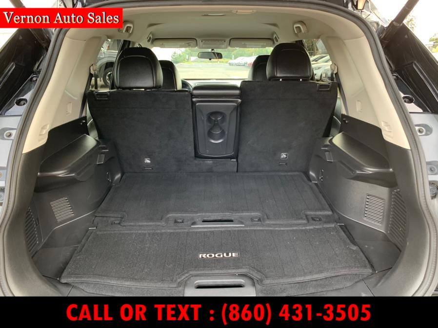 2016 Nissan Rogue AWD 4dr SL, available for sale in Manchester, Connecticut | Vernon Auto Sale & Service. Manchester, Connecticut 2016 Nissan Rogue AWD 4dr SL, available for sale in Manchester, Connecticut | Vernon Auto Sale & Service. Manchester, Connecticut