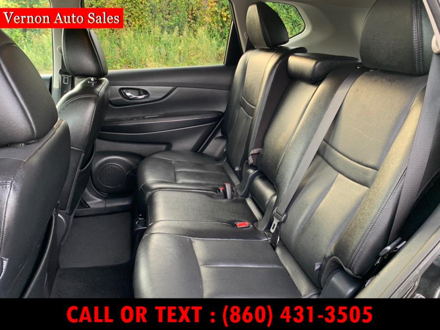 2016 Nissan Rogue AWD 4dr SL, available for sale in Manchester, Connecticut | Vernon Auto Sale & Service. Manchester, Connecticut 2016 Nissan Rogue AWD 4dr SL, available for sale in Manchester, Connecticut | Vernon Auto Sale & Service. Manchester, Connecticut