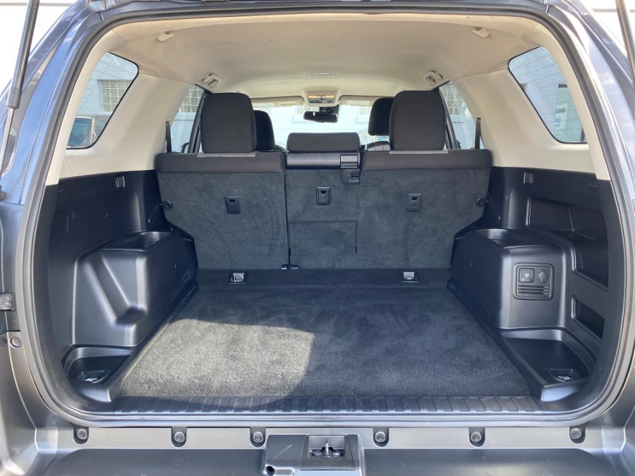 Used Toyota 4Runner SR5 4WD (Natl) 2020 | Inman Motors Sales. Medford, Massachusetts Used Toyota 4Runner SR5 4WD (Natl) 2020 | Inman Motors Sales. Medford, Massachusetts