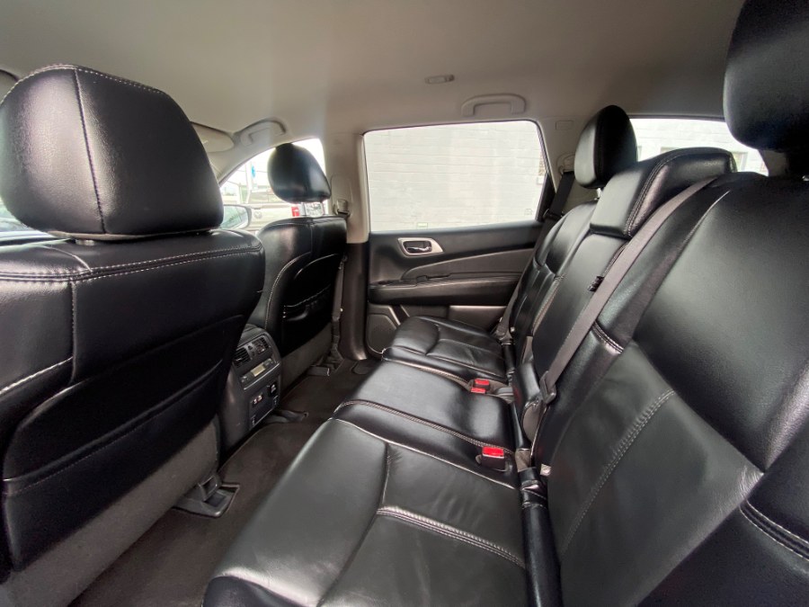 Used Nissan Pathfinder FWD SL 2020 | Inman Motors Sales. Medford, Massachusetts Used Nissan Pathfinder FWD SL 2020 | Inman Motors Sales. Medford, Massachusetts